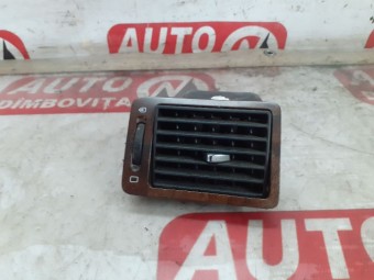 GRILA AER BORD STANGA PEUGEOT 307 OEM: 9634499077.
