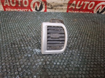 GRILA AER BORD STANGA SKODA FABIA II OEM: 5J0819701C.