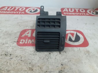 GRILA AER BORD STANGA VOLKSWAGEN TOURAN OEM: 1T0819703A.