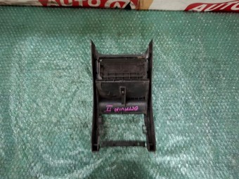 GRILA AER COTIERA( SPATE) SKODA OCTAVIA II OEM: 1Z0863284.