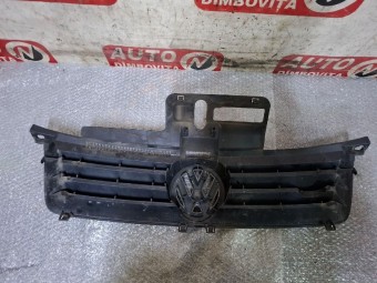 GRILA CENTRALA BARA FATA VOLKSWAGEN POLO 9N OEM: 6Q0853651C.
