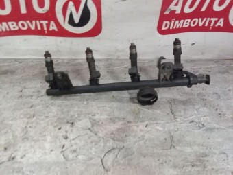 INJECTOR BENZINA DACIA LOGAN OEM: 0280158034.
