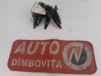 INJECTOR BENZINA FORD FOCUS II OEM: 98MFBC9F593.