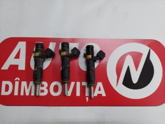 INJECTOR BENZINA OPEL INSIGNIA OEM: 55353806.