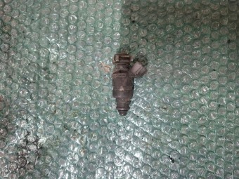 INJECTOR BENZINA VOLKSWAGEN GOLF V OEM: 06A906031BT.