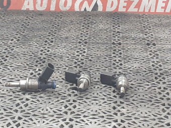 INJECTOR BENZINA VOLKSWAGEN PASSAT B6 OEM: 0261500014/06D133036D.