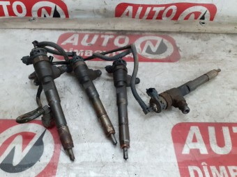 INJECTOR DIESEL DACIA LOGAN II OEM: 0445110485.