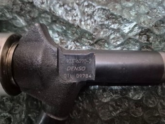 INJECTOR DIESEL OPEL ASTRA H OEM: 8973762702.