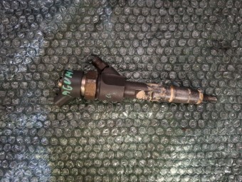 INJECTOR DIESEL RENAULT LAGUNA II OEM: 7700111014.