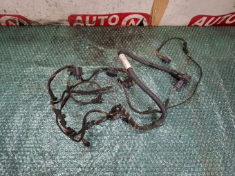 INSTALATIE SENZORI PARCARE SPATE VOLKSWAGEN SCIROCCO OEM: 1K8971104.