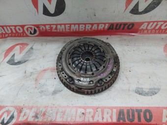 KIT AMBREIAJ DACIA LOGAN I OEM: 8200214391/302058324R.