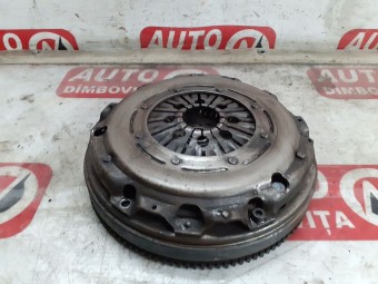 KIT AMBREIAJ FORD FOCUS II OEM: 702750 VALEO.