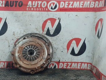 KIT AMBREIAJ VOLKSWAGEN GOLF V OEM: 702123.