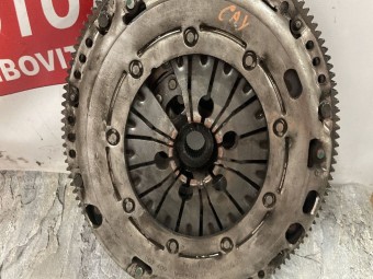KIT AMBREIAJ VOLKSWAGEN GOLF VI OEM: 3082 001 409 SACHS.