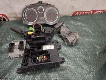 KIT PORNIRE OPEL CORSA D OEM: 55557933.