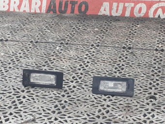 LAMPA NUMAR AUDI A4 B8 OEM: 810943021.