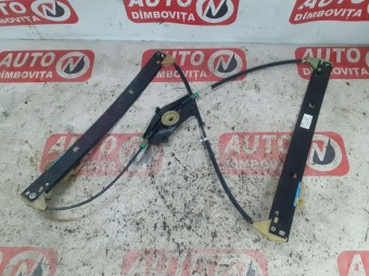 MACARA DREAPTA FATA ELECTRICA AUDI A4 B8 OEM: 8K0837462.