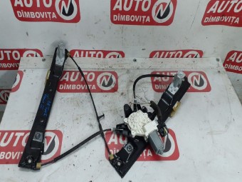 MACARA DREAPTA FATA ELECTRICA FORD FOCUS III OEM: 924127104/BM51A23200BC.