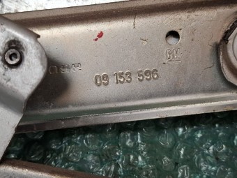 MACARA DREAPTA FATA ELECTRICA OPEL VECTRA B OEM: 09153596.