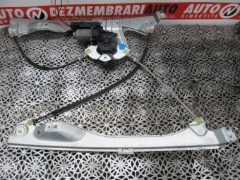 MACARA DREAPTA FATA ELECTRICA RENAULT CLIO III OEM: 8200291150.