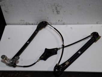 MACARA DREAPTA FATA ELECTRICA VOLKSWAGEN GOLF VII OEM: 5G4837462H.