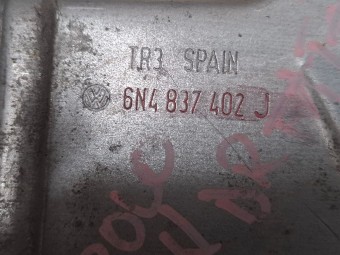 MACARA DREAPTA FATA ELECTRICA VOLKSWAGEN POLO 6N OEM: 6N4837402J.