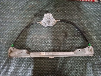 MACARA DREAPTA FATA MANUALA RENAULT SYMBOL II OEM: 7700434709.