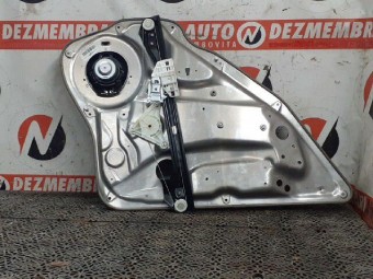 MACARA DREAPTA SPATE ELECTRICA MERCEDES C-CLASS (W204) 
