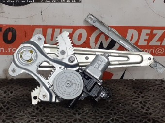 MACARA DREAPTA SPATE ELECTRICA NISSAN JUKE OEM: 82731CV01B.