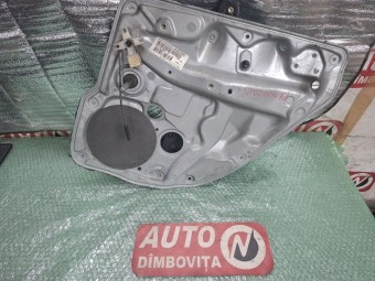 MACARA DREAPTA SPATE MANUALA VOLKSWAGEN GOLF OEM: 1J4839756B.
