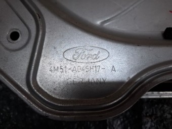 MACARA STANGA FATA ELECTRICA FORD FOCUS II OEM: 4M51AC45H17.