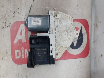 MACARA STANGA FATA ELECTRICA VOLKSWAGEN PASSAT B6 OEM: 1K0959701Q.