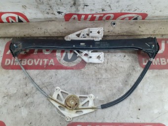 MACARA STANGA SPATE ELECTRICA AUDI A3 8V OEM: 8V4839461.