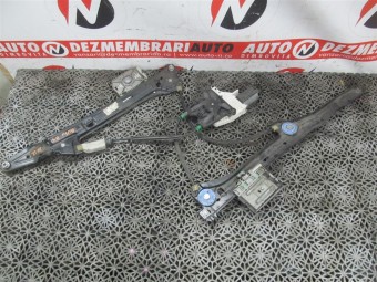 MACARA STANGA SPATE ELECTRICA AUDI A5 OEM: 8T8839461.
