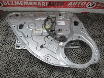 MACARA STANGA SPATE ELECTRICA FORD FOCUS II OEM: 4M51A045H23A.