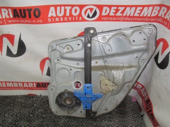 MACARA STANGA SPATE ELECTRICA VOLKSWAGEN GOLF IV OEM: 1J4839729G.