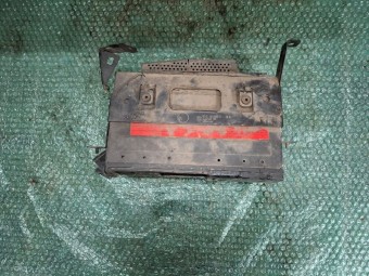 MAGAZIE CD BMW E90 OEM: 6964601.