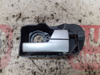 MANER INTERIOR USA DREAPTA SPATE FORD MONDEO III OEM: 1S71-F22600-AE.