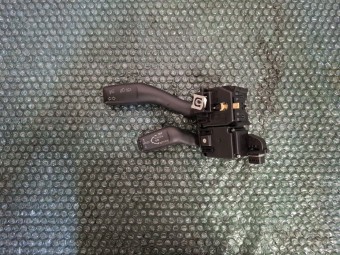 MANETA SEMNALIZARE AUDI A3 8P OEM: 8P0953513B.