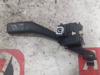 MANETA SEMNALIZARE SKODA OCTAVIA II OEM: 1K0953513E.