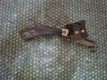 MANETA SEMNALIZARE SKODA OCTAVIA II OEM: 1K0953513F.