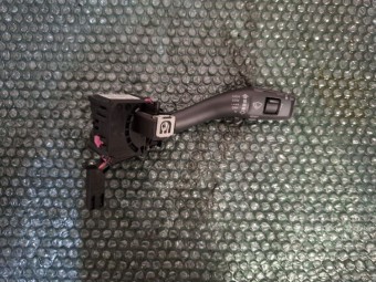 MANETA STERGATOARE AUDI A3 8P OEM: 8P0953519E.