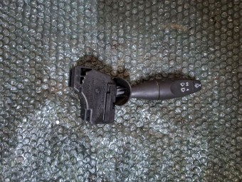 MANETA STERGATOARE FORD FIESTA V OEM: 2S6T-17A553-AA.