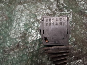 MANETA STERGATOARE OPEL CORSA C OEM: 09185413.