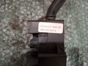 MANETE SEMNALIZARE+STERGATOARE VOLKSWAGEN PASSAT B5.5 OEM: 4B0953503G.