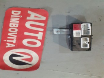 MODUL ELECTRONIC HYUNDAI SANTA FE II OEM: 952302B260.