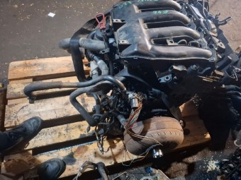 MOTOR FARA ANEXE BMW 320 D OEM: M47/D20.