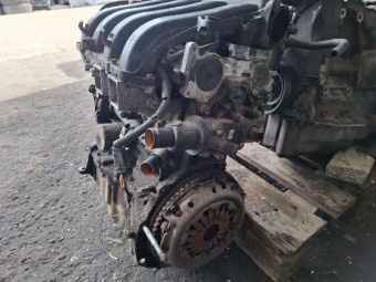 MOTOR FARA ANEXE RENAULT MEGANE II OEM: K4M 812.