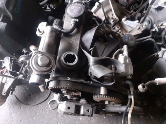 MOTOR FARA ANEXE VOLKSWAGEN GOLF IV OEM: AHF.