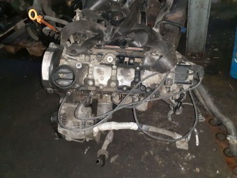MOTOR FARA ANEXE VOLKSWAGEN POLO 6N OEM: AUD.